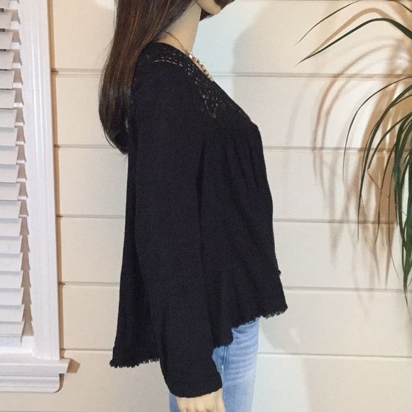 SOLD.  FREE PEOPLE BOHO TOP - Picture 4 of 6